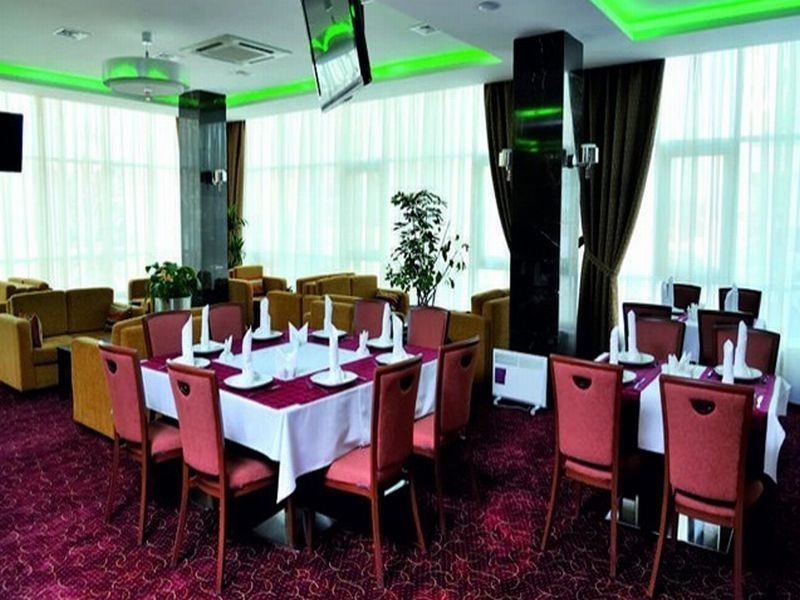 Inn Ozz Astana المظهر الخارجي الصورة